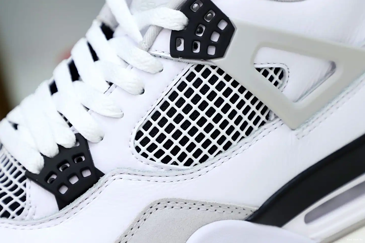 4 Kimikick JORDAN MILITARY BLACK AIR 0716